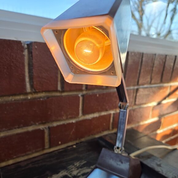 Vintage Pixar Inspired Brown Compact Expandable Desk Lamp - Picture 13 of 16